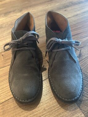 Suede Gray Chuck boots. Crepe sole. Size 7. 1/2. Handmade in Italy.